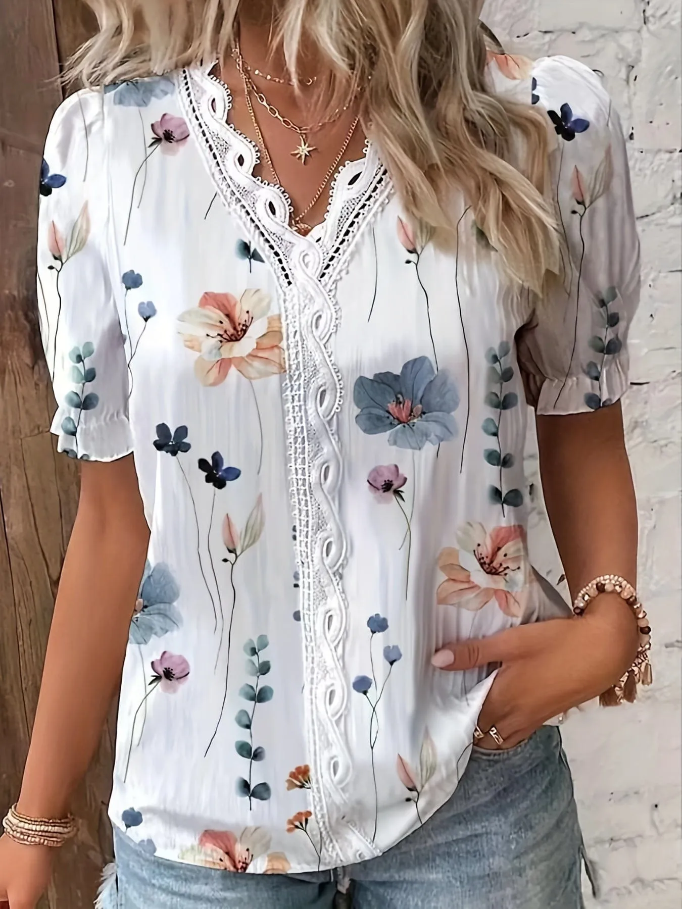 Boho Floral Print Lace Trim V-Neck Puff Sleeve Blouse