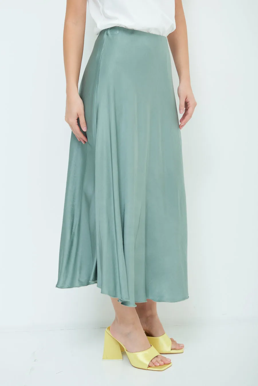 Flowing satin midi skirt wholesale