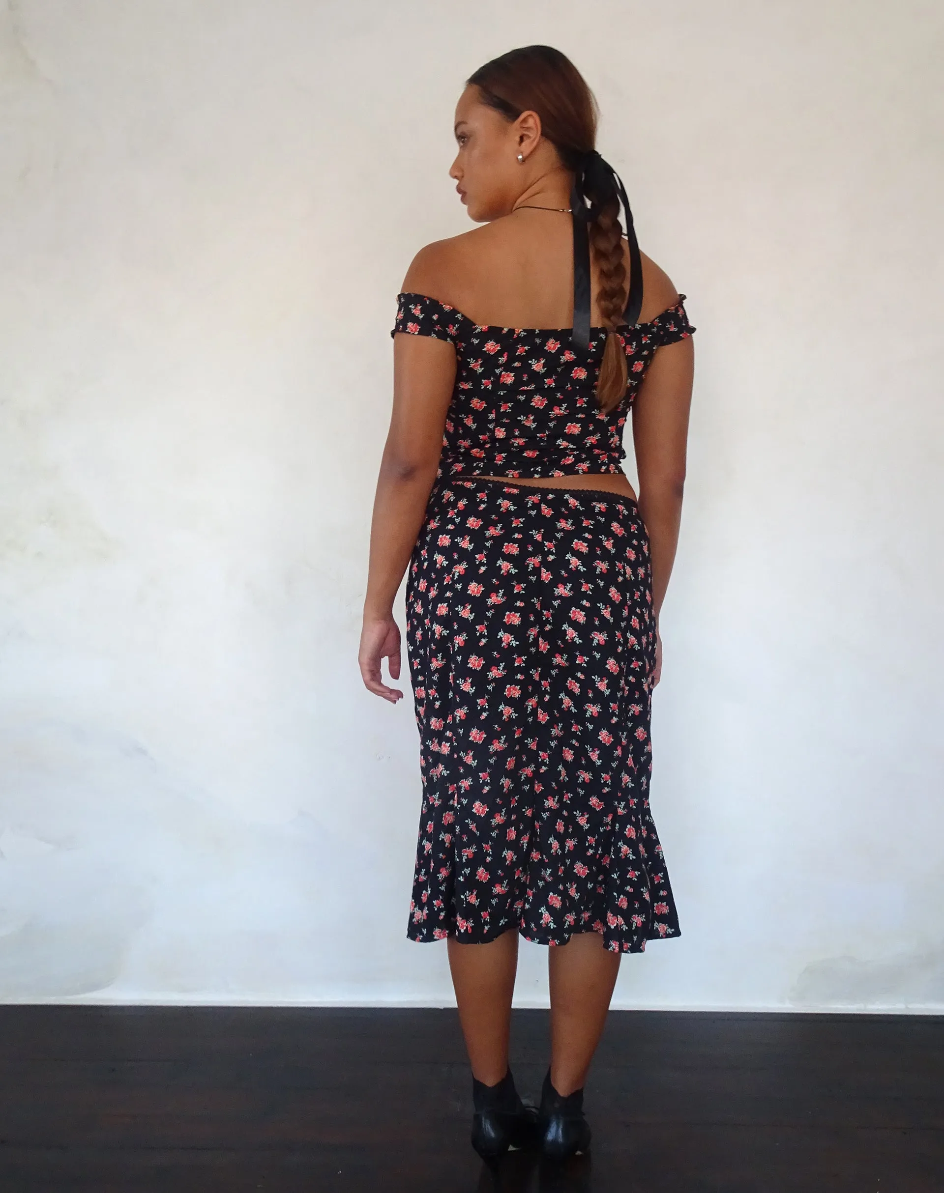 Sima Midi Skirt in Flowing Rose Black