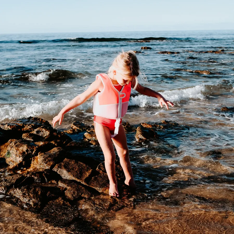 Sunnylife Melody The Mermaid Swim Vest 1-2 Neon Strawberry SCMSVSTS